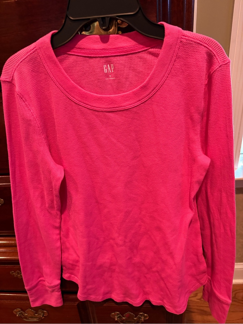 GAP Women's Hot Pink Waffle Thermal Top